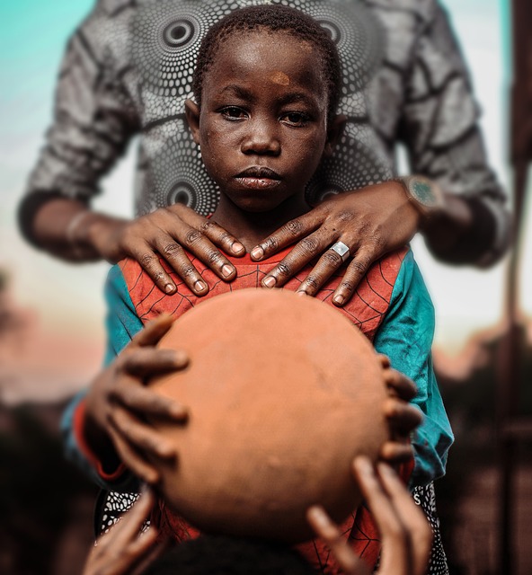 行深入分析 行深入分析