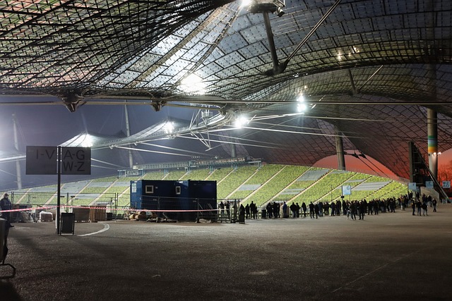 面对中国足 面对中国足